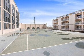 Sugar Beach153- 4 Pools Beachfront