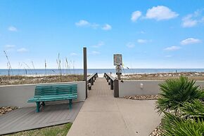 Silver Beach 302 Beachfront 3rd Floor Pool
