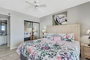 Windward Pointe 804- Sleeps 10 Beachfront Resort Amenities