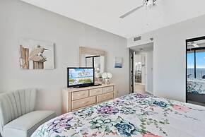 Windward Pointe 804- Sleeps 10 Beachfront Resort Amenities