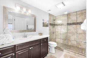 Palms 404- 4th Floor Corner Unit Beach