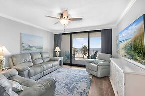 Windward Pointe 303 Ideally Located on 3rd Floor