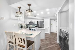 Windward Pointe 303 Ideally Located on 3rd Floor