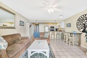 Seaside Beach 5415- Beach Front Pools Sauna