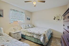 Seaside Beach 2103- Ground Level Beachside