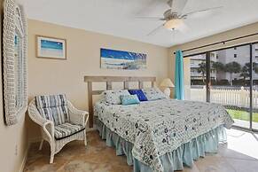 Seaside Beach 2103- Ground Level Beachside