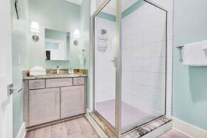 Porpoise-full Life Spacious Beach Home w Pool