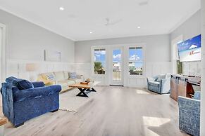 Porpoise-full Life Spacious Beach Home w Pool