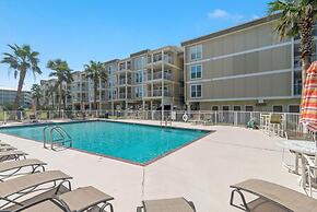 Portside 108- On Ole River Bring Boat Pool