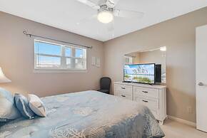 Portside 108- On Ole River Bring Boat Pool