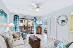 Las Palmas 114- Pool BBQ Short Walk to Beach