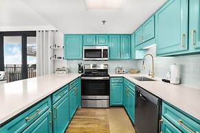 Phoenix III 3031 Beachfront End-unit