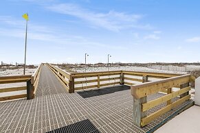 Island Wind West 177 Next to Hangout Pool Beach