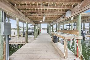 Jubilee Landing 306 Beach Bay Boat Slip Pool