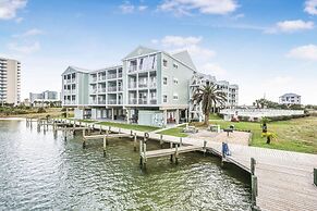Jubilee Landing 306 Beach Bay Boat Slip Pool
