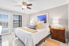 Jubilee Landing 306 Beach Bay Boat Slip Pool