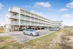 Jubilee Landing 306 Beach Bay Boat Slip Pool
