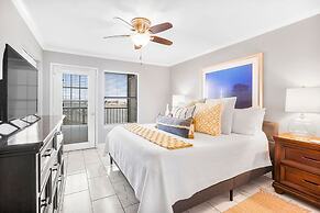 Jubilee Landing 306 Beach Bay Boat Slip Pool