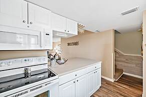 Gulfside Townhome 32 Beachfront Townhouse w Pool