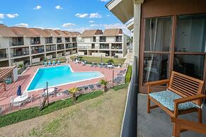 Gulfside Townhome 32 Beachfront Townhouse w Pool