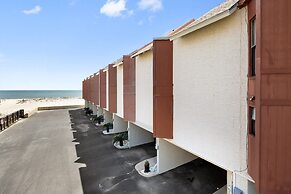 Gulfside Townhome 32 Beachfront Townhouse w Pool