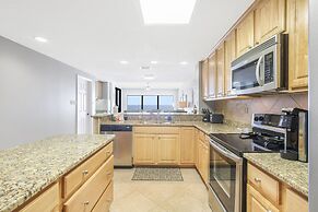 Four Seasons 502-e Pier Newly Remodeled