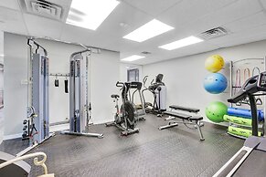 Four Seasons 502-e Pier Newly Remodeled