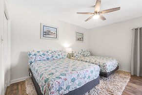 Four Seasons 502-e Pier Newly Remodeled