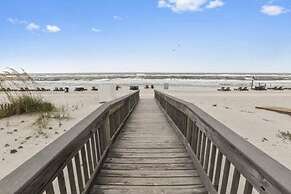 Gulf Tower 12A Direct Gulf-front 2 2 Sleeps 6