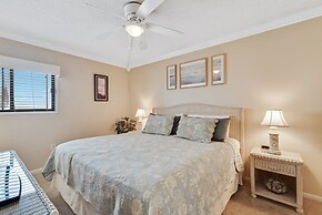 Gulf Tower 12A Direct Gulf-front 2 2 Sleeps 6