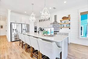 Lil Tip Sea 8 BR Private Pool Elevator Beach