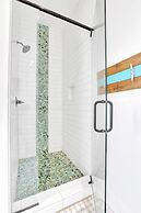 Lil Tip Sea 8 BR Private Pool Elevator Beach