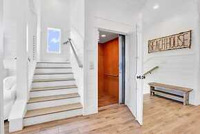 Lil Tip Sea 8 BR Private Pool Elevator Beach