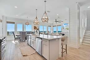 Lil Tip Sea 8 BR Private Pool Elevator Beach