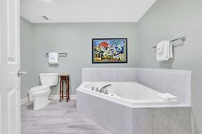 Admirals Quarters 802 Amenities Galore Spacious