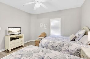 Admirals Quarters 802 Amenities Galore Spacious