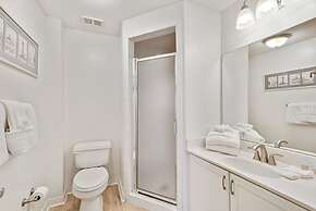 Palms 304 3rd Floor 3 BR 3 BA Corner-unit