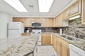 Palms 304 3rd Floor 3 BR 3 BA Corner-unit