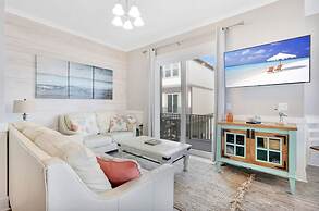 Life s Porpoise A Steps From Beach Pool