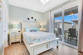 Life s Porpoise A Steps From Beach Pool