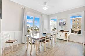 Life s Porpoise A Steps From Beach Pool