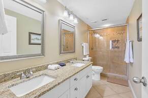 Emerald Key 603 Corner-unit Low-density 3 BR