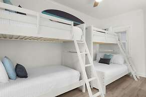 The Enclave 401 4th Floor Corner-unit Beachfront