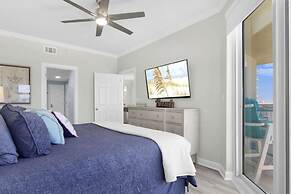 The Enclave 401 4th Floor Corner-unit Beachfront