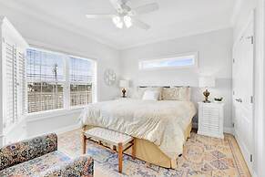 Dear Time Beach House- Elevator Sleeps 10 Pool