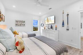 Sweet Mama s 4 4 Cottage Beach Access Pool