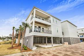 Sweet Mama s 4 4 Cottage Beach Access Pool