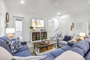 Sweet Mama s 4 4 Cottage Beach Access Pool