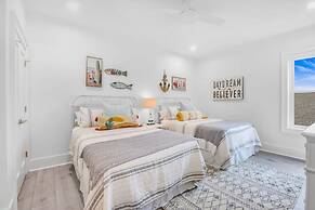 Sweet Mama s 4 4 Cottage Beach Access Pool