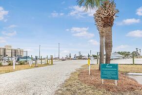 Wind Drift 106s Beach and Boat-lovers Paradise